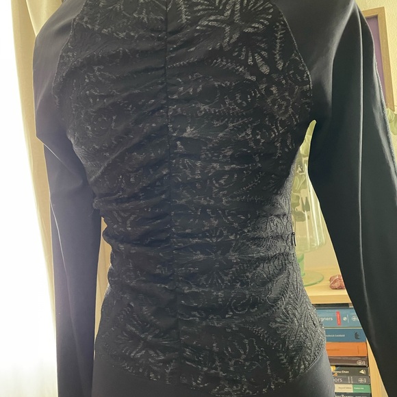 Bebe Black Lacey Ruffled Sports Long Sleeve with open Zipper Front Jacked - Picture 8 of 10